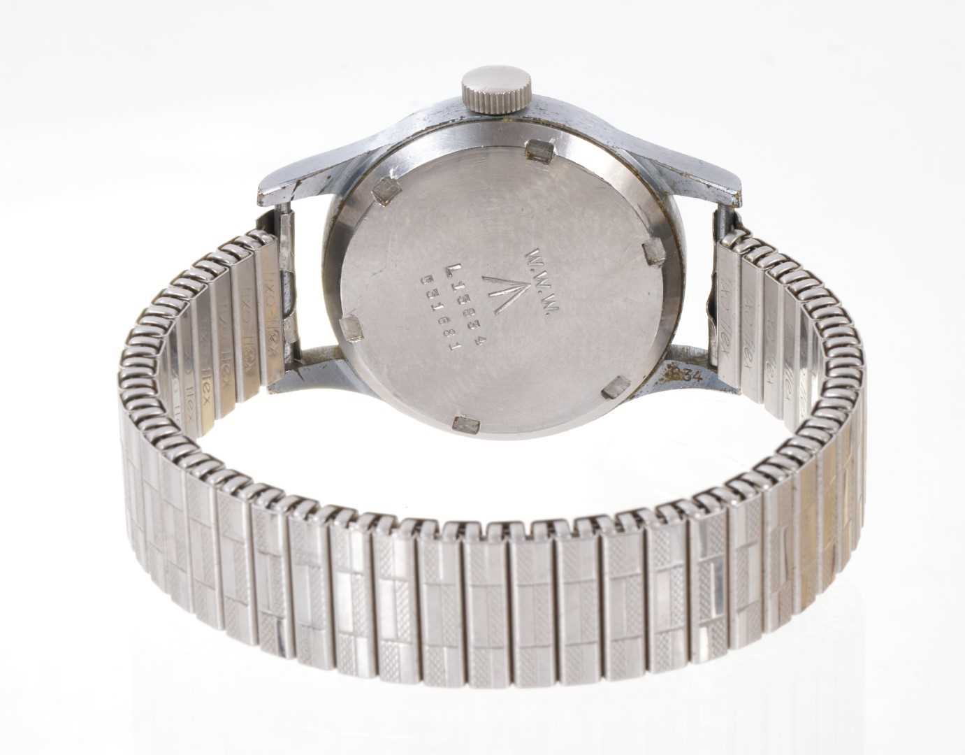 Second World War Record ‘Dirty Dozen’ military wristwatch - Image 4 of 4