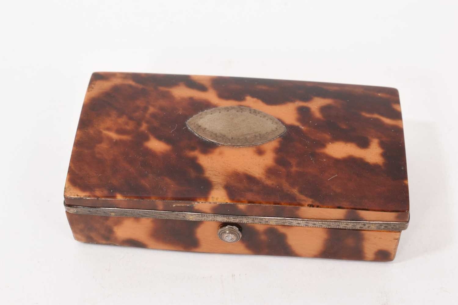 Rare Georgian tortoiseshell and silver mounted travelling inkwell - Image 2 of 11