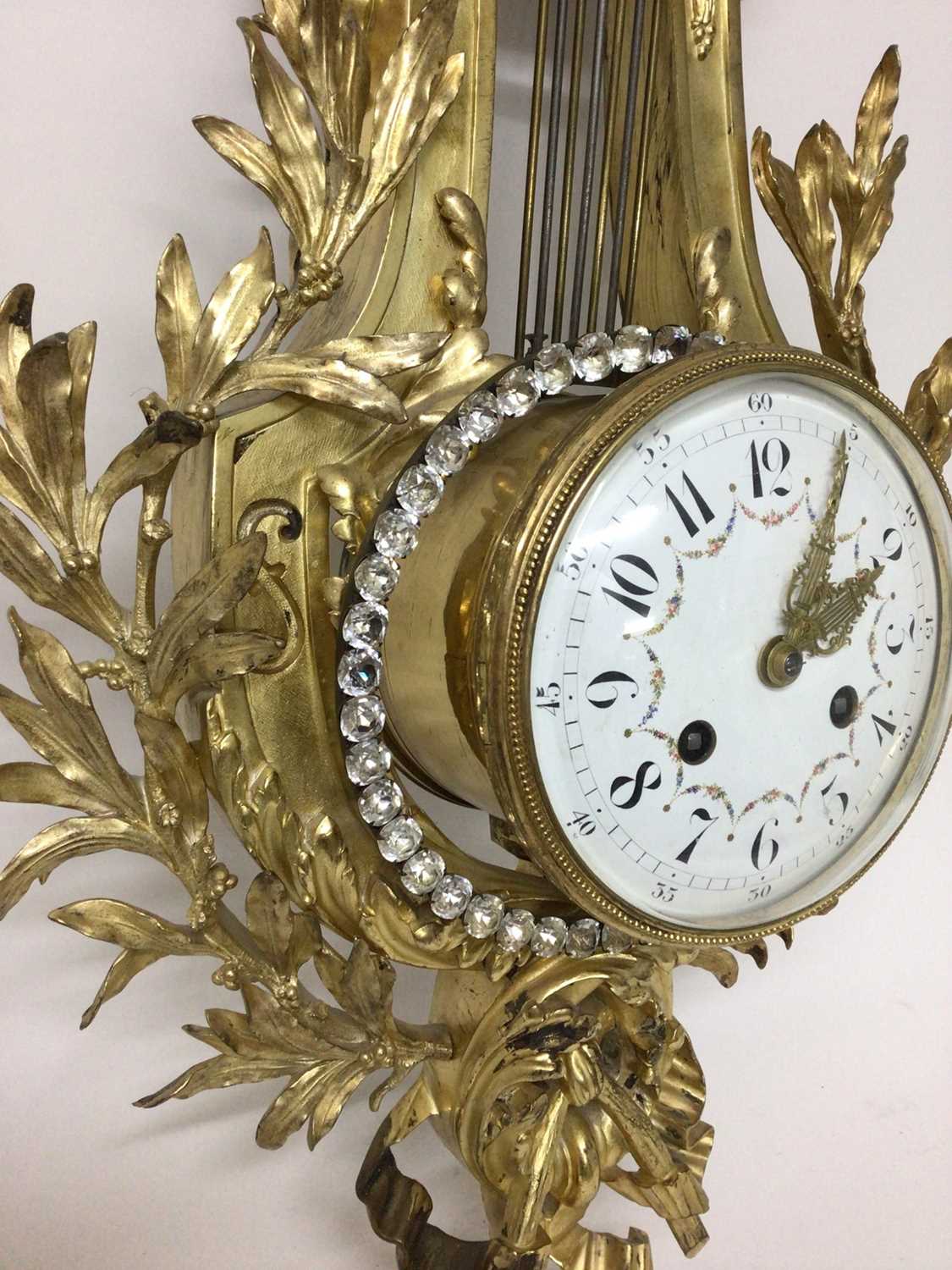 Good quality 19th century French Louis XVI-style ormolu cartel clock - Image 4 of 16