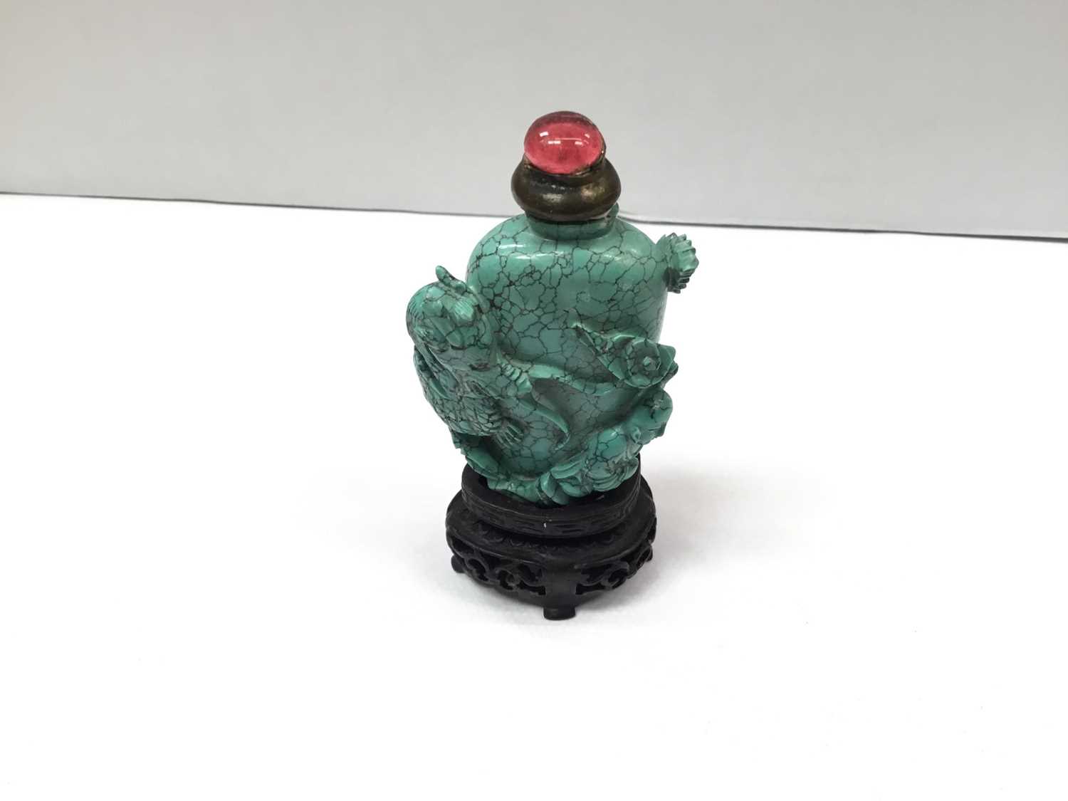 Carved lapis snuff bottle - Image 4 of 6