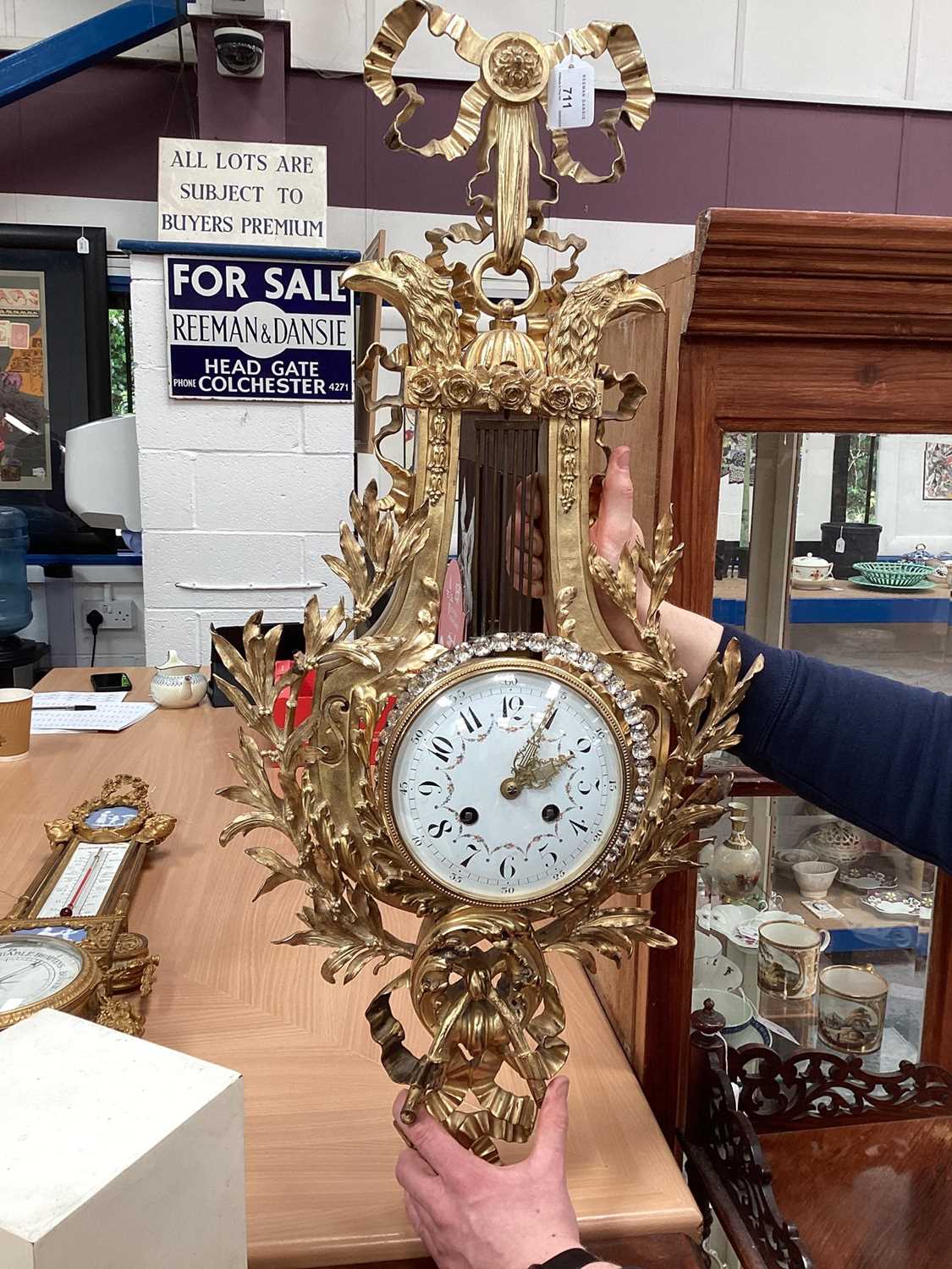 Good quality 19th century French Louis XVI-style ormolu cartel clock - Image 11 of 16