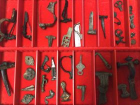 Collection of Roman brooches and sundry other antiquities