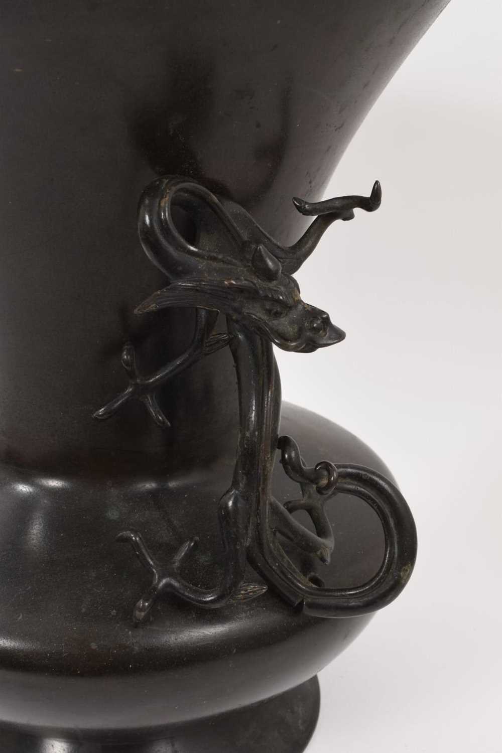 Japanese bronze baluster vase with twin dragon handles - Image 4 of 7