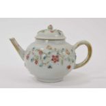 18th century Chinese export porcelain teapot and cover