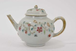 18th century Chinese export porcelain teapot and cover