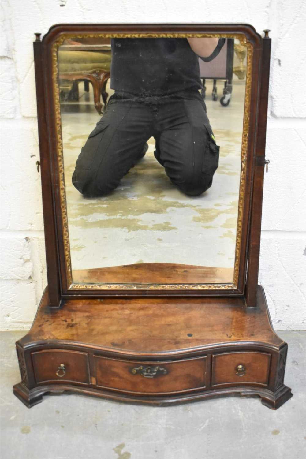 George II Chippendale mahogany toilet mirror - Image 6 of 10