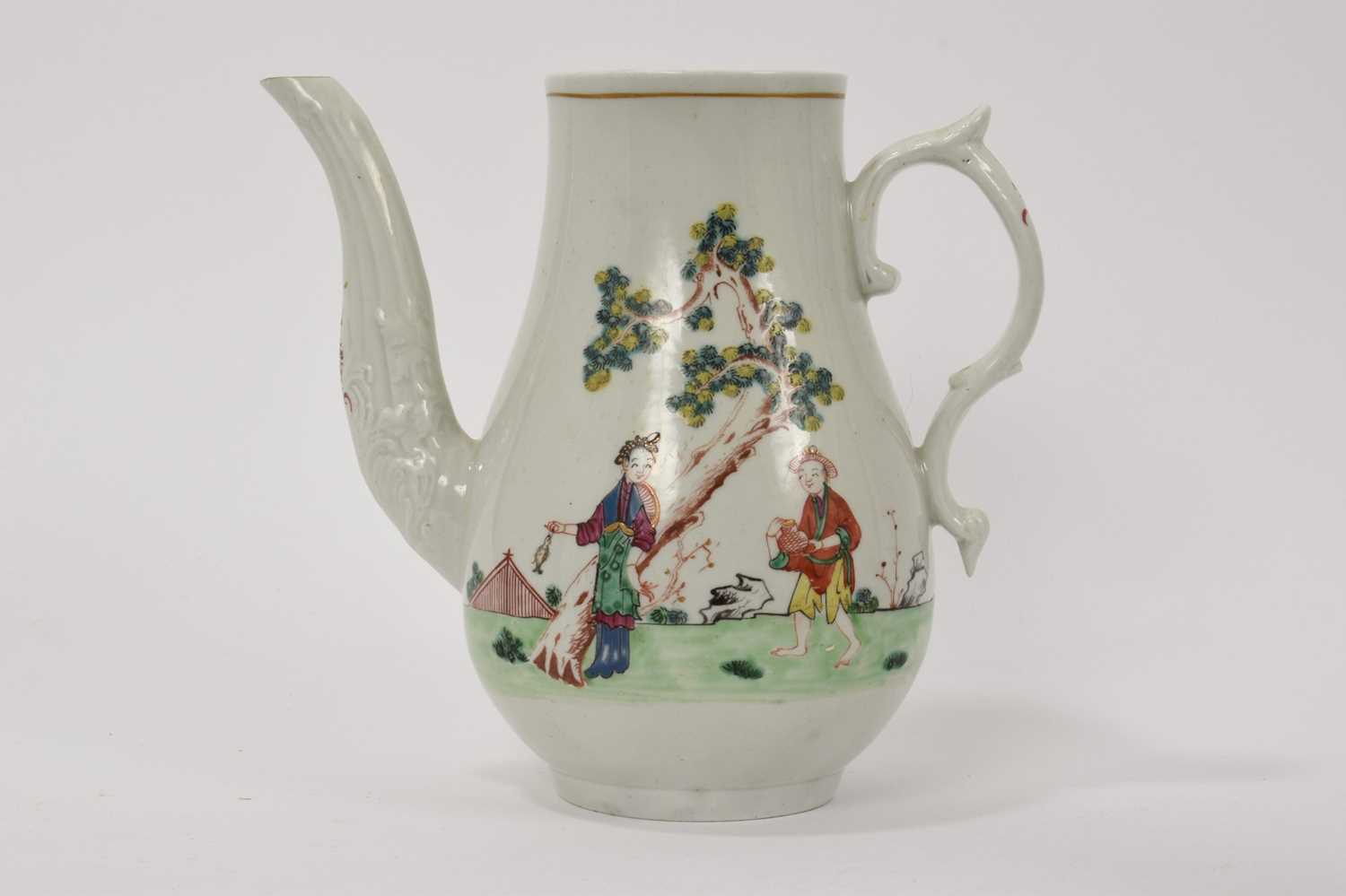 18th century Liverpool coffee pot with Chinese figures - Image 3 of 6