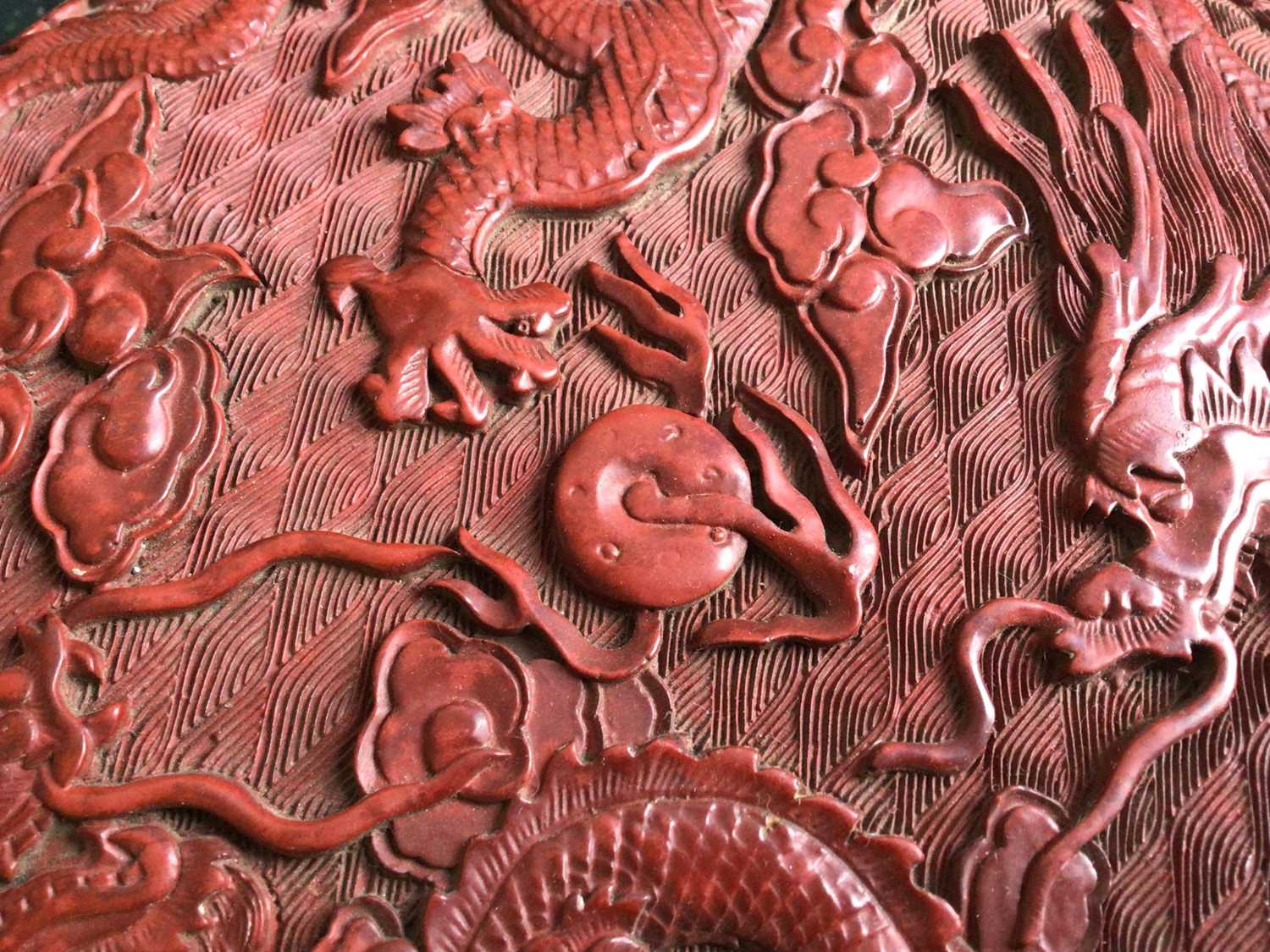 A Chinese box and cover decorated with dragons, Qianlong mark but later - Image 5 of 14