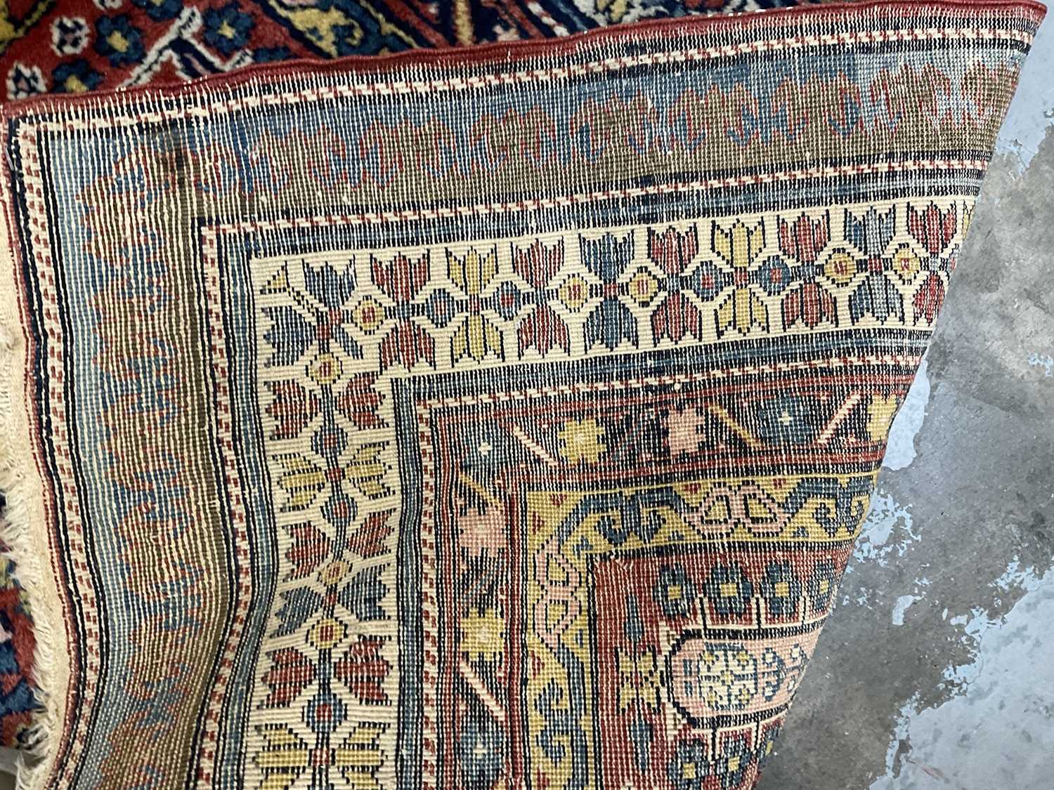 Antique Kashgai rug - Image 4 of 4