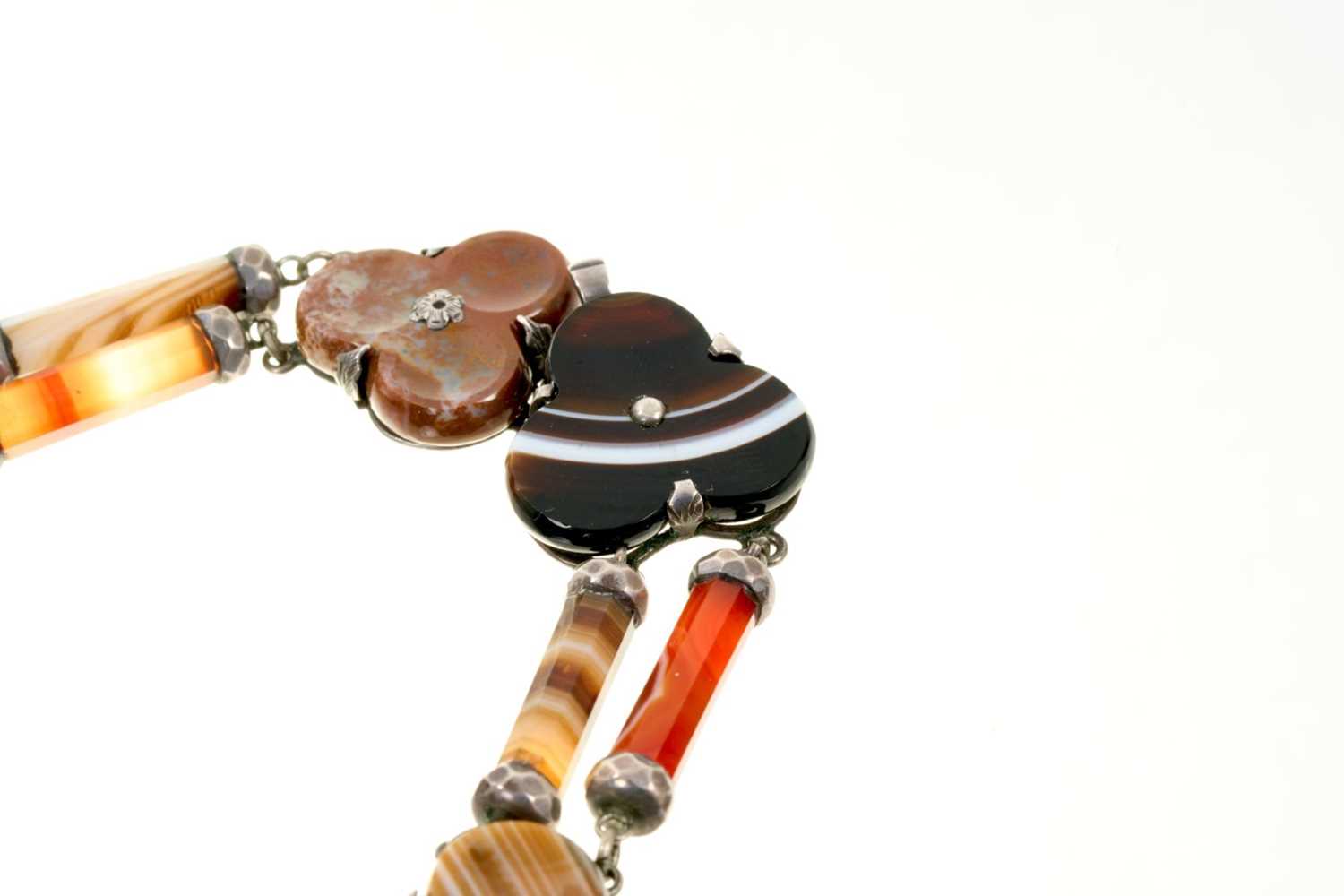 19th century Scottish hardstone, agate and gem set silver necklace, 41cm long - Image 3 of 4