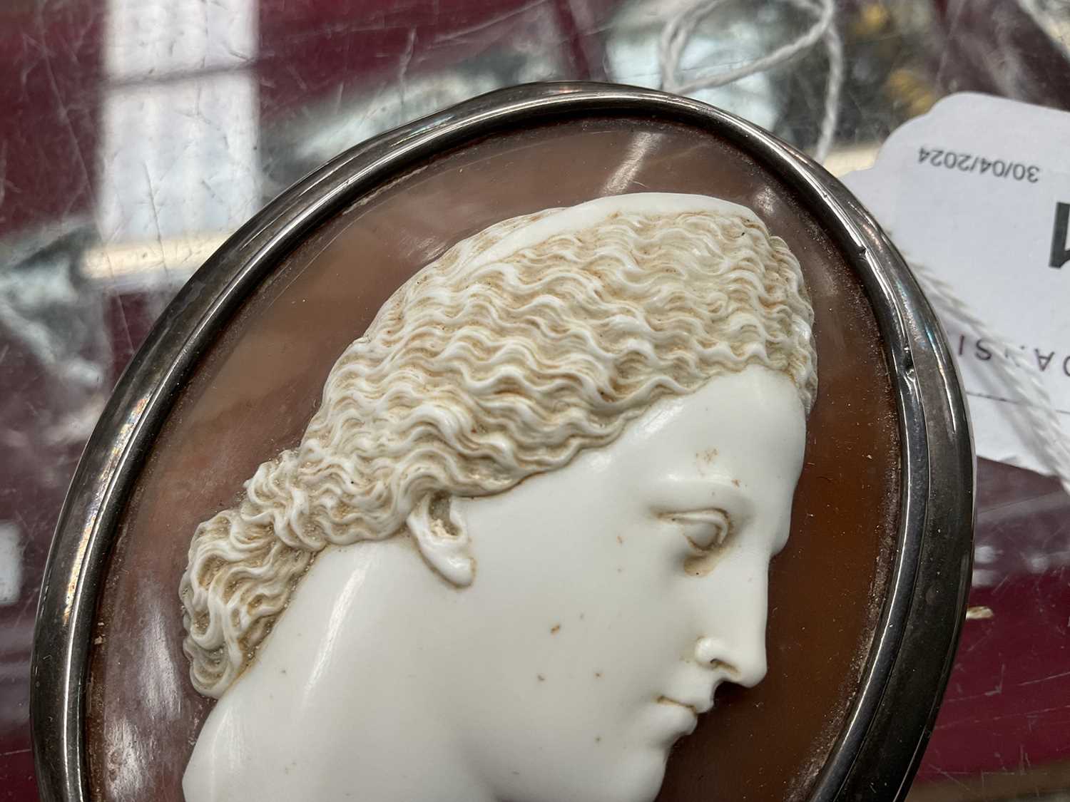 Edwardian silver mounted box with carved shell cameo - Image 9 of 9