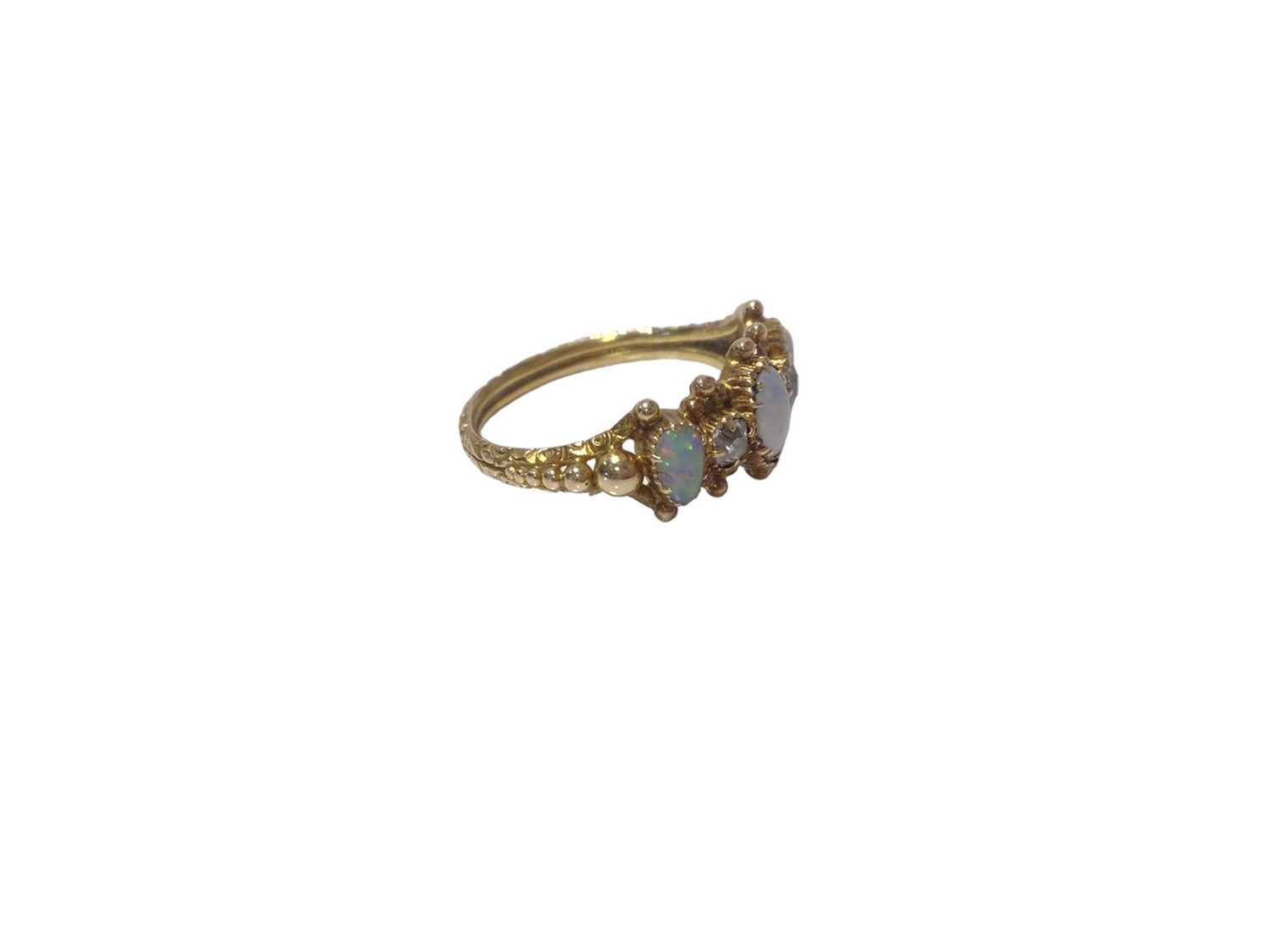 Victorian gold opal and diamond ring - Image 3 of 4