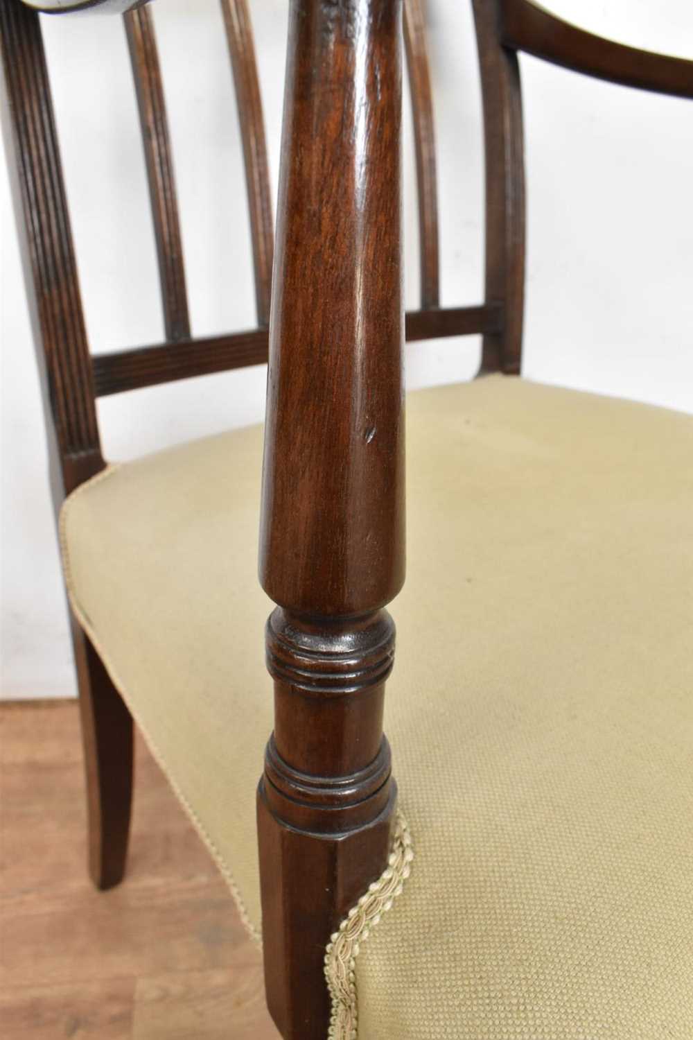 Set of ten dining chairs comprising eight George III mahogany dining chairs - Image 4 of 7