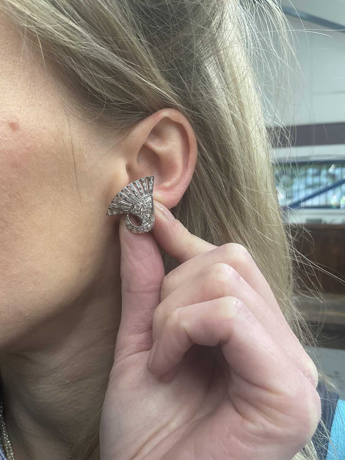 Pair 1950s diamond earrings - Image 3 of 4