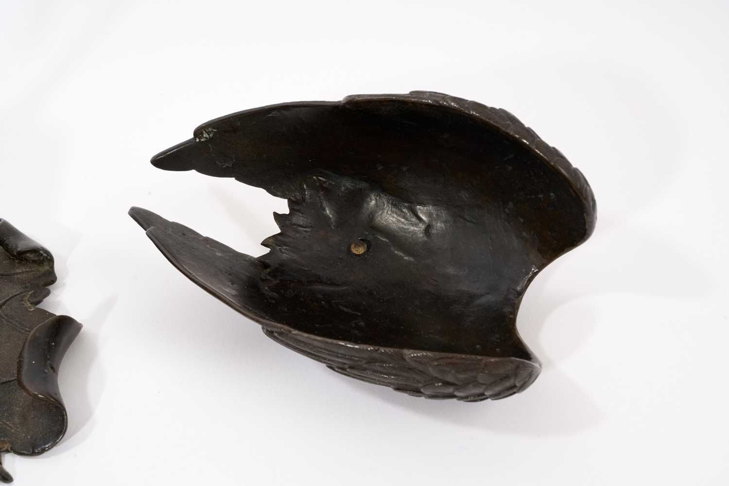 Large Japanese bronze censer in the form of a stork - Image 4 of 4