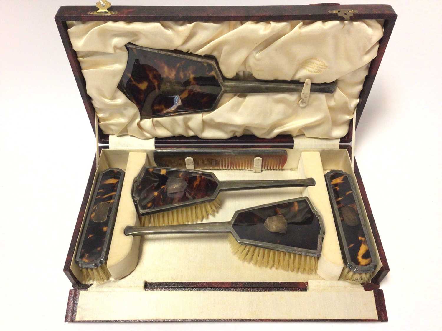 1930s silver and tortoiseshell dressing table brush and mirror set in fitted case