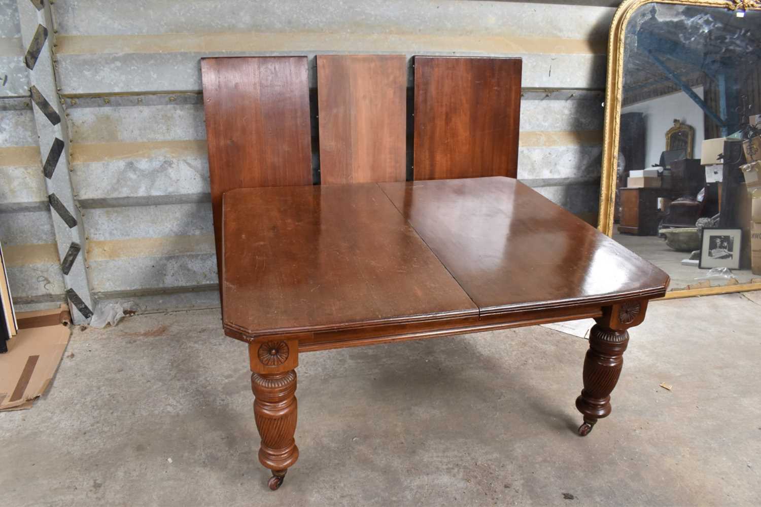 Very large Edwardian mahogany extending dining table, with three additional leaves - Image 2 of 6