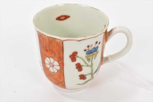 Worcester coffee cup, painted with a version of the Scarlet Japan pattern, circa 1770