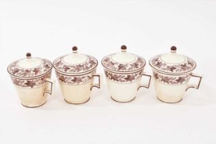 Four Wedgwood Queensware custard cups and covers, circa 1810