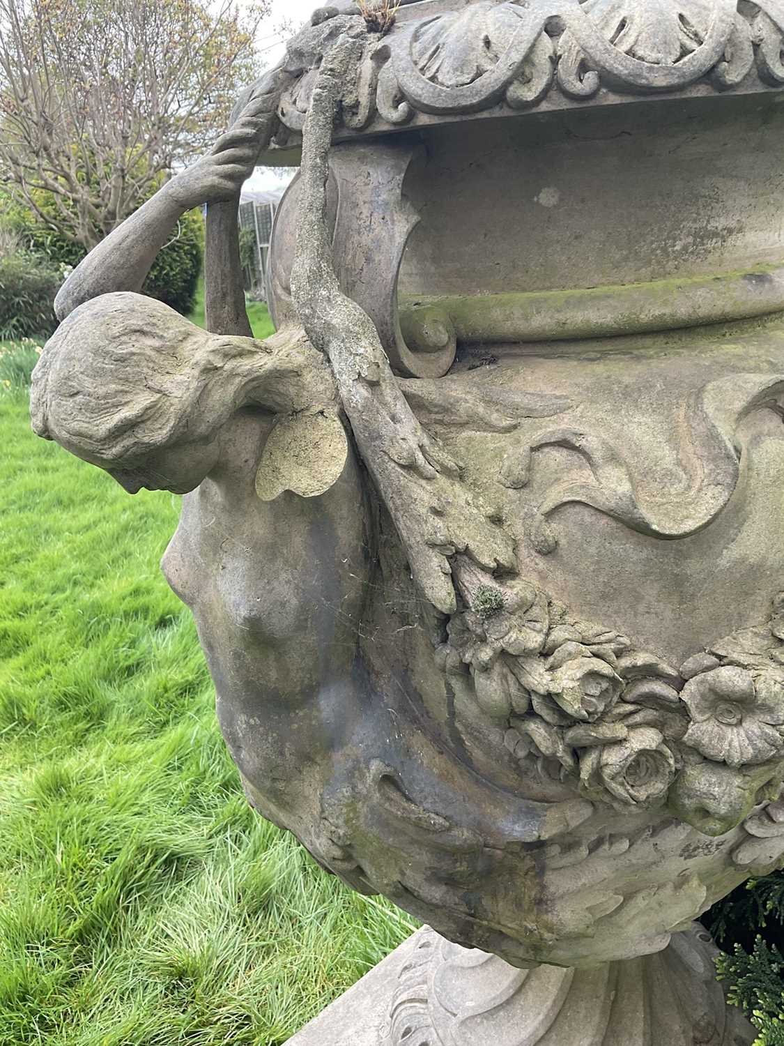 A fine antique reconstituted stone garden urn and cover on plinth, with detachable lid, female carya - Image 4 of 20