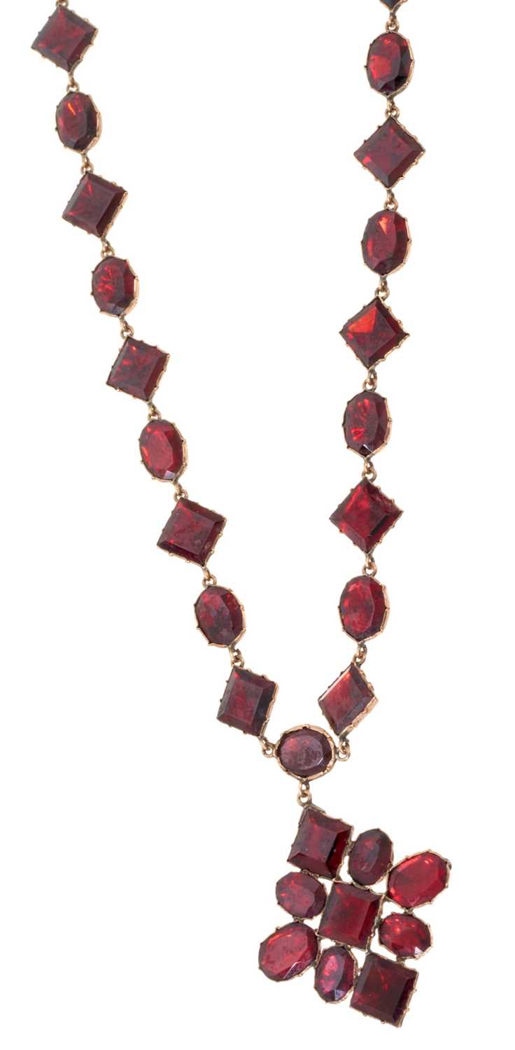 Georgian garnet pendant necklace - Image 3 of 7