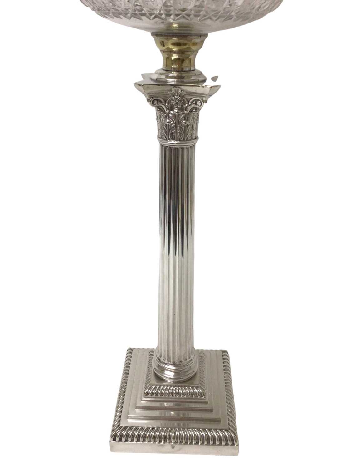 Edwardian silver plated Corinthian column oil lamp - Image 2 of 10