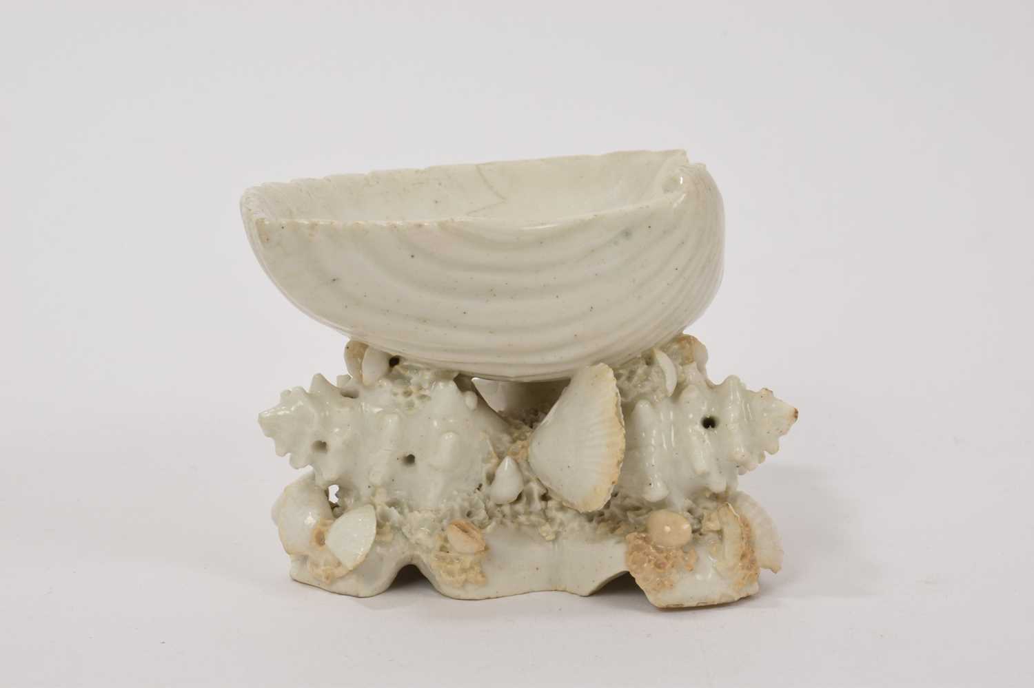 18th century Bow salt cellar - Image 2 of 5