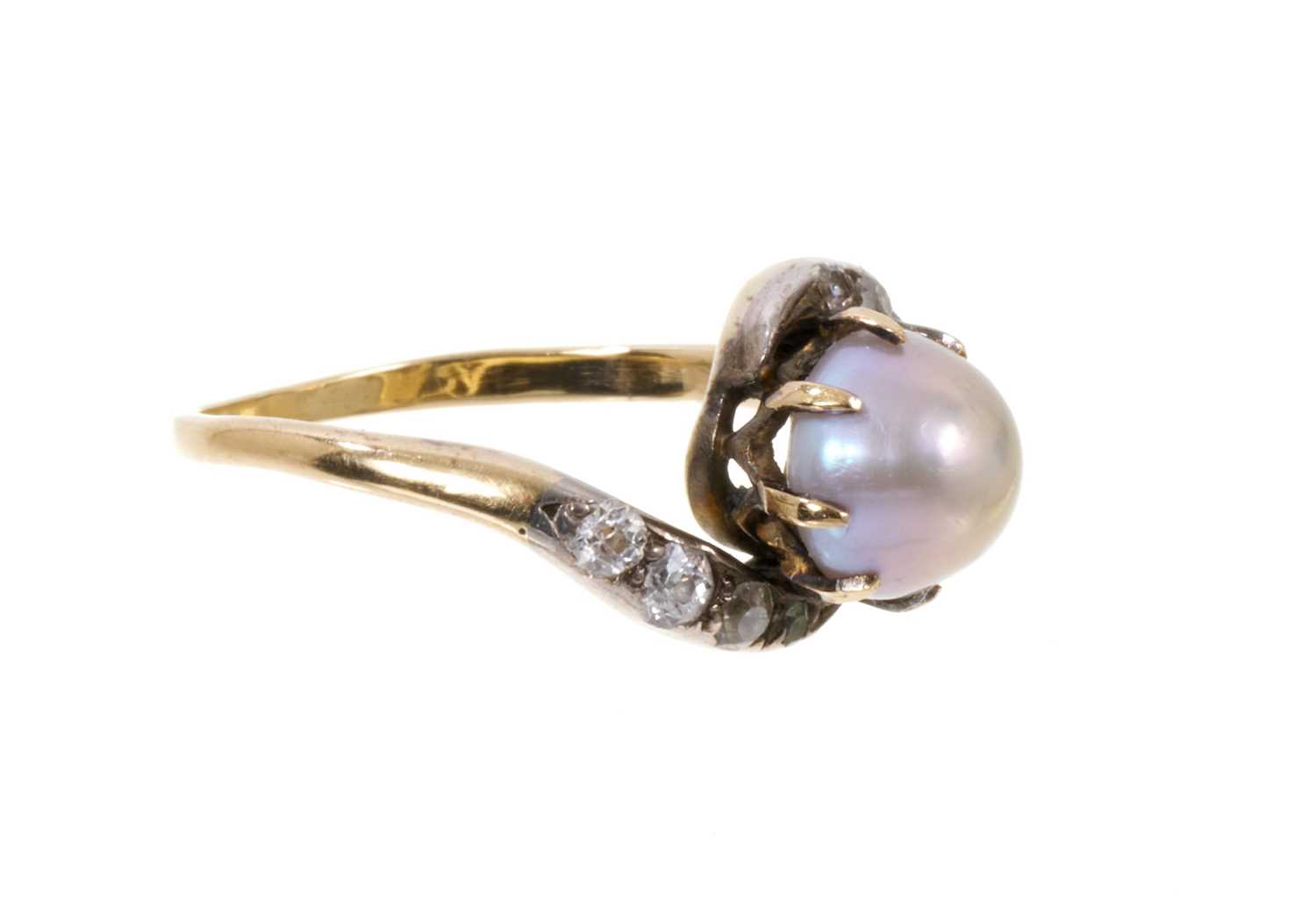 Late Victorian grey pearl and diamond cross-over ring - Image 2 of 3