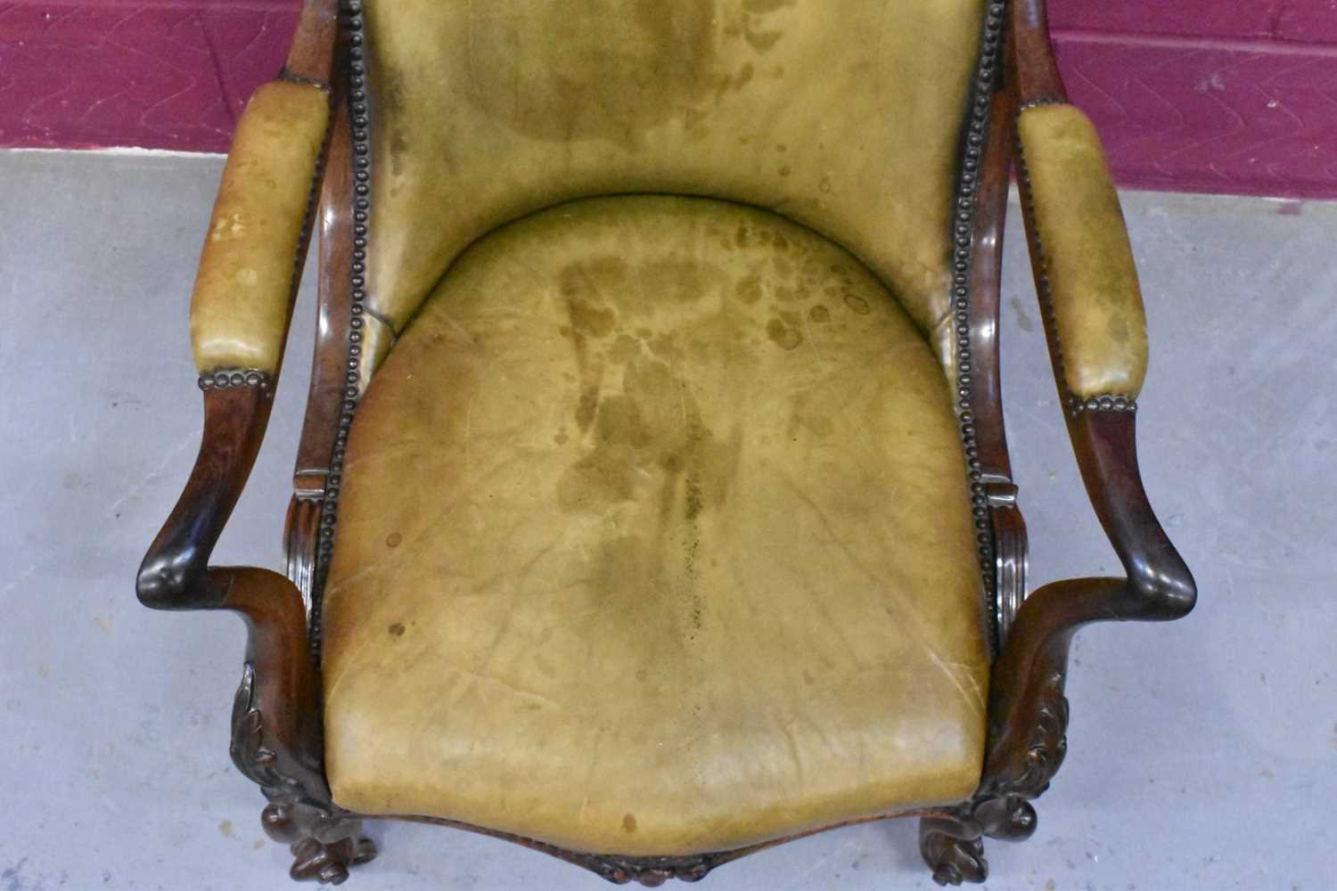 Good quality early Victorian leather upholstered rosewood open armchair - Image 5 of 9