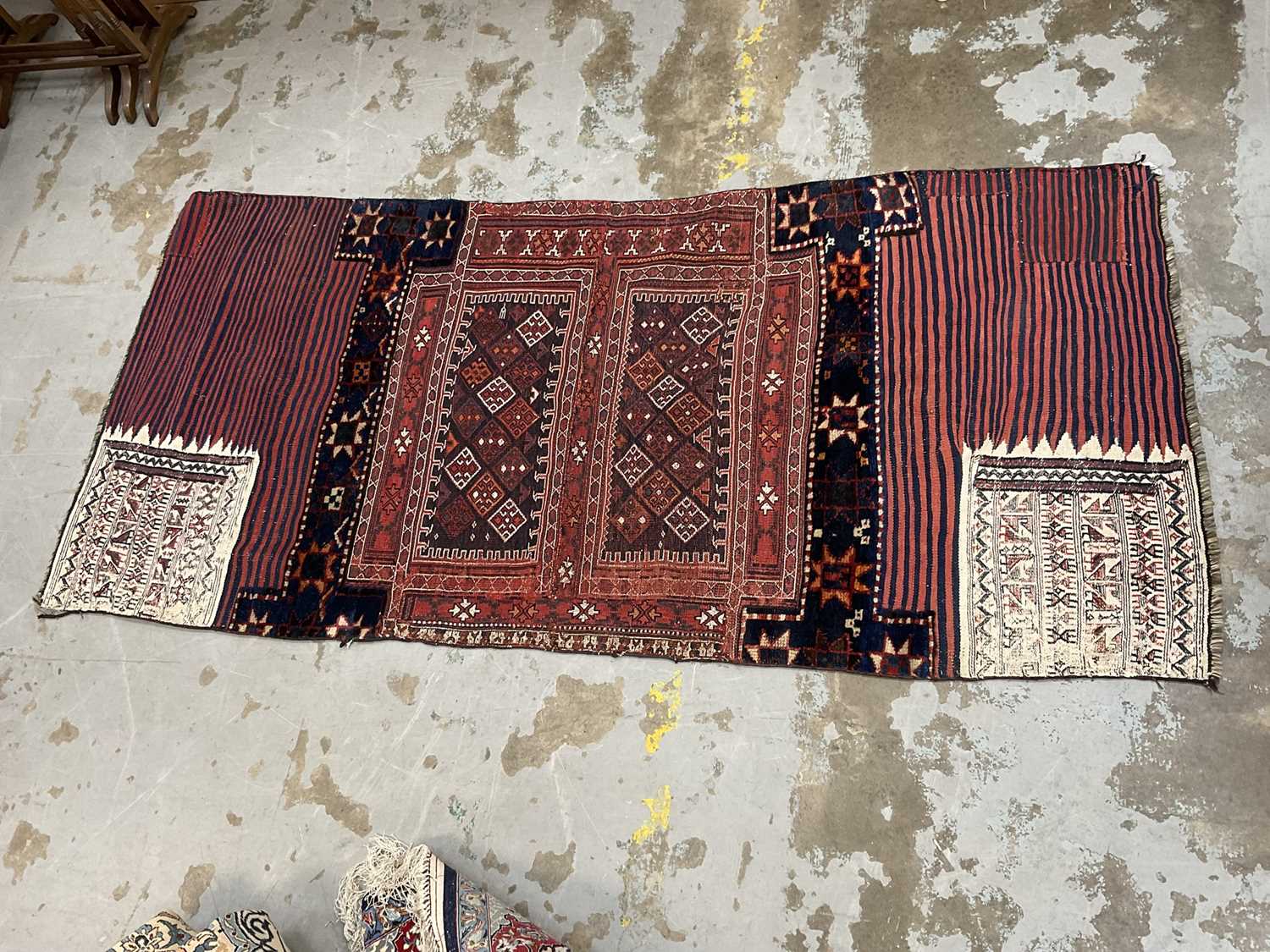 Kelim type kashgai saddle rug - Image 4 of 6