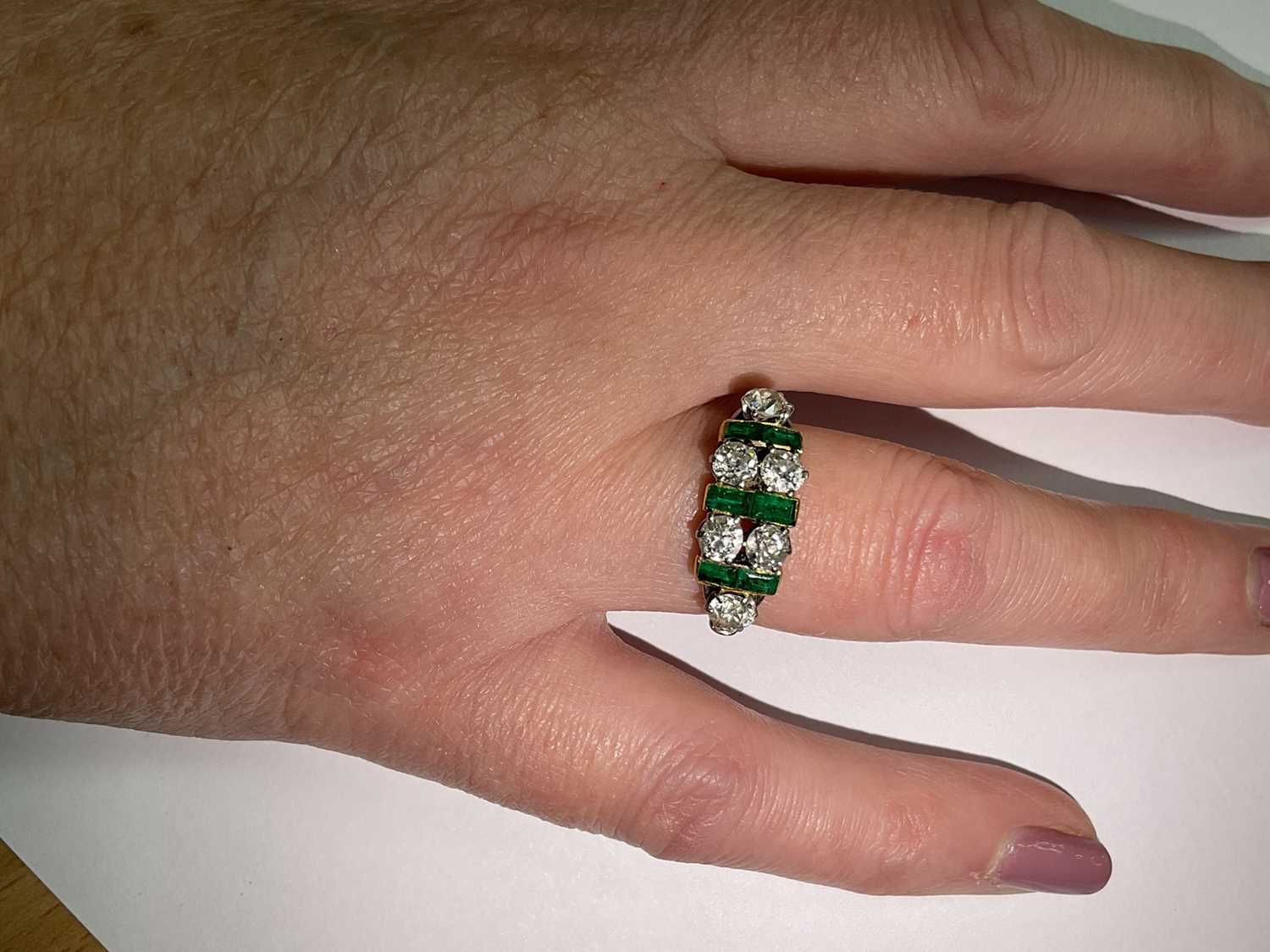 Art Deco diamond and emerald cluster ring - Image 6 of 6