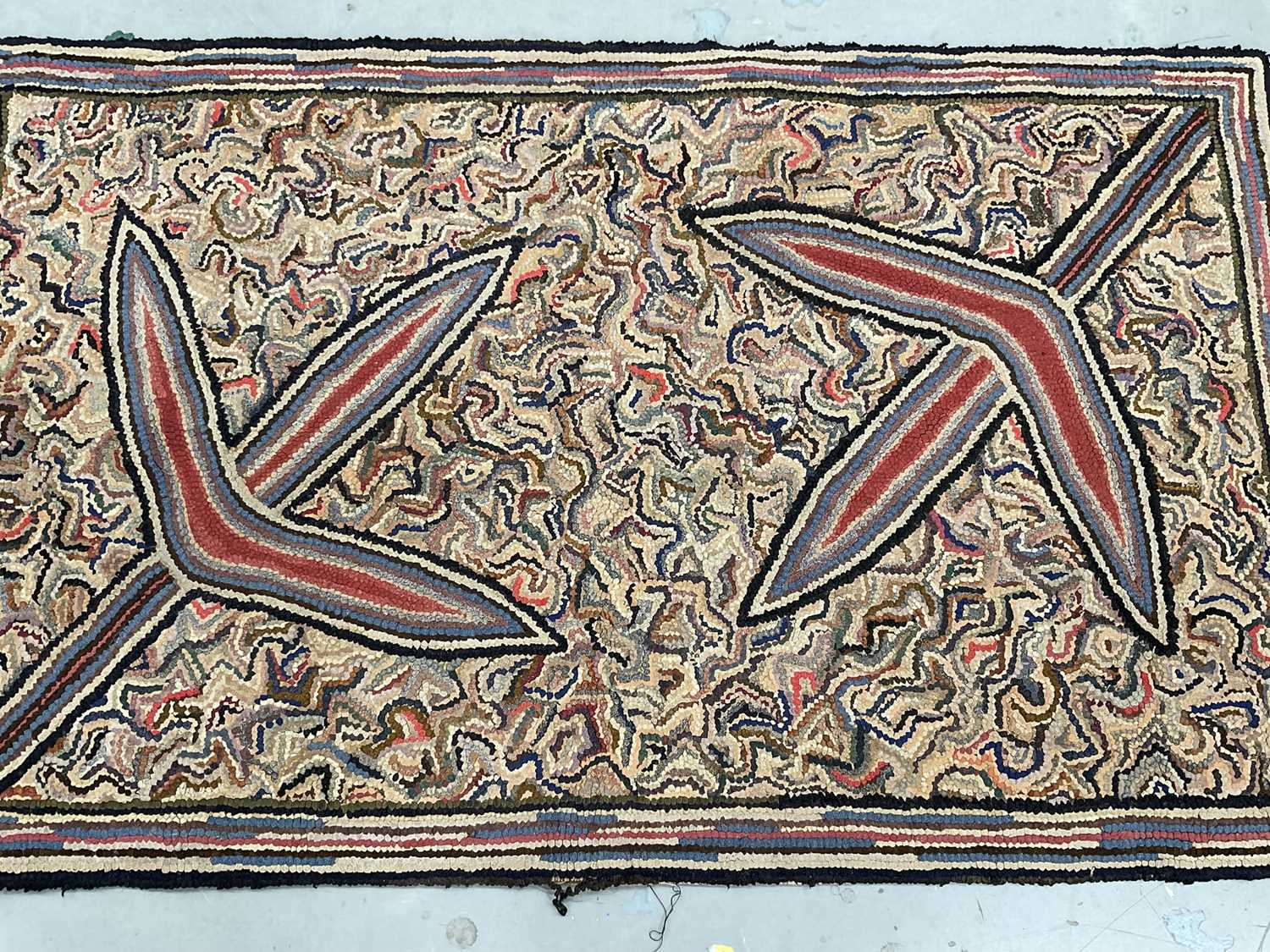 Omega style pair of hand woven rugs with abstract design, 132 x 82cm - Image 4 of 6
