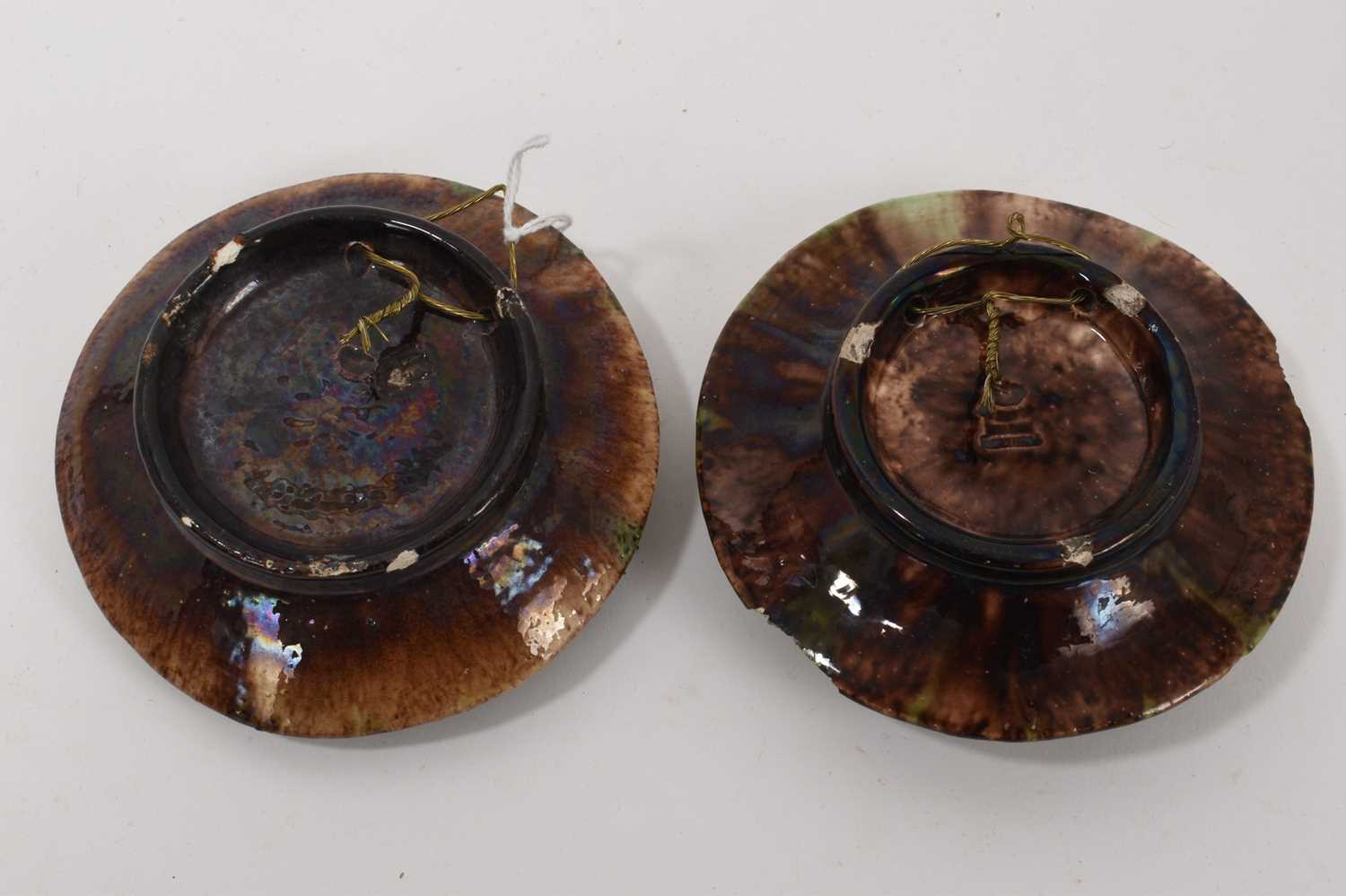 Two small antique Palissy ware majolica pottery plates - M Mafra, Portugal (2) - Image 4 of 5