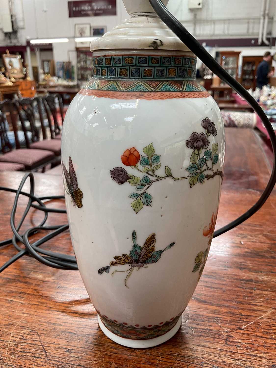 19th century Chinese vase converted to a lamp - Image 4 of 5