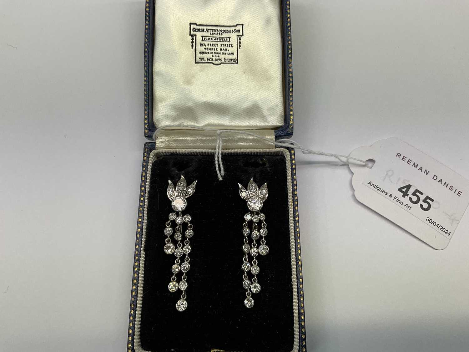 Pair of Art Deco diamond pendant earrings - Image 6 of 7