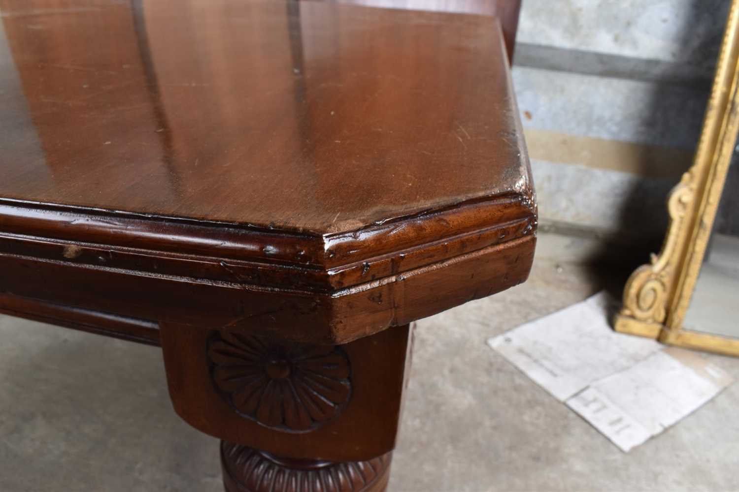 Very large Edwardian mahogany extending dining table, with three additional leaves - Image 5 of 6