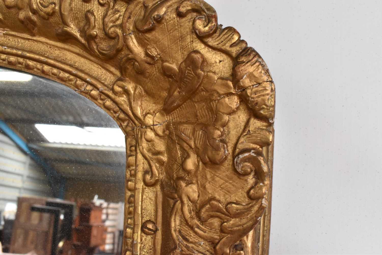 Rare Louis XIV giltwood and gesso pier mirror with original glass in two parts, early 18th century - Image 3 of 8