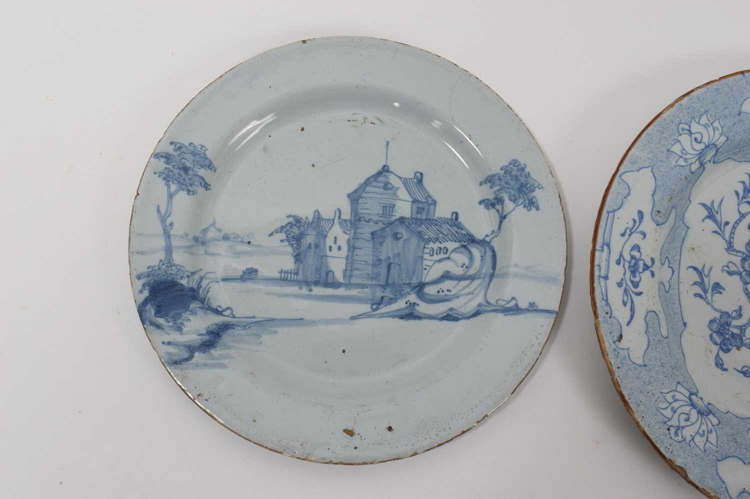 Two 18th century blue and white Delft dishes - Image 2 of 5