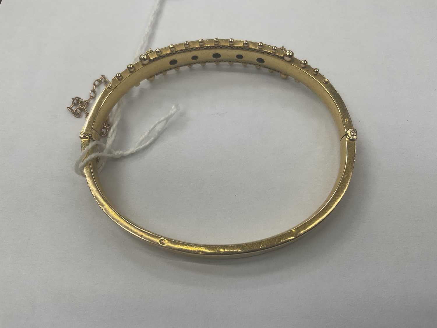 Late Victorian 15ct gold opal and diamond hinged bangle - Image 5 of 5