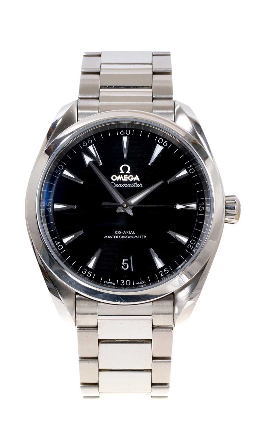 Fine Gentlemen’s modern Omega Seamaster Co-Axial Master Chronometer wristwatch with box and papers