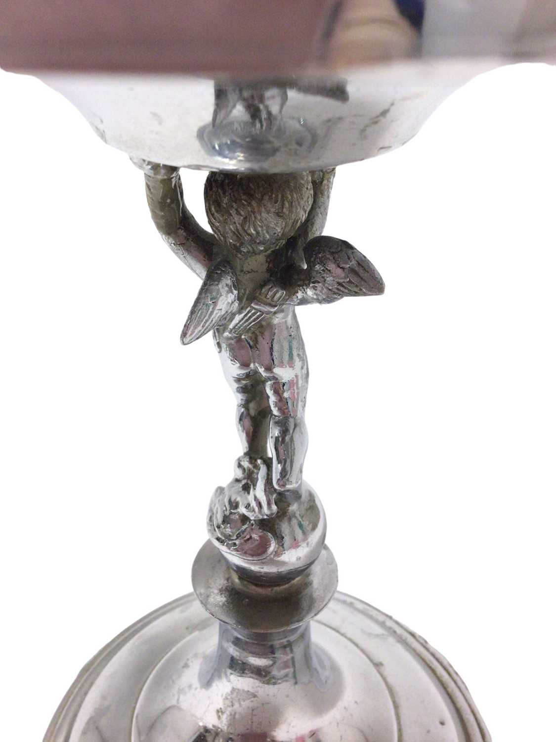 George V Elkington silver plated centrepiece, the column in the form of a winged cherub holding the - Image 3 of 4