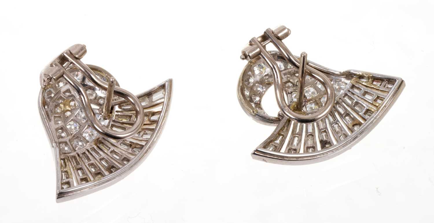 Pair 1950s diamond earrings - Image 2 of 4