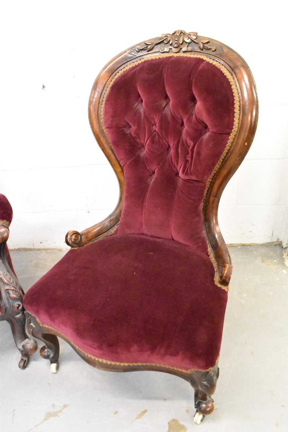 Pair of mid Victorian his and hers upholstered easy chairs - Image 4 of 5