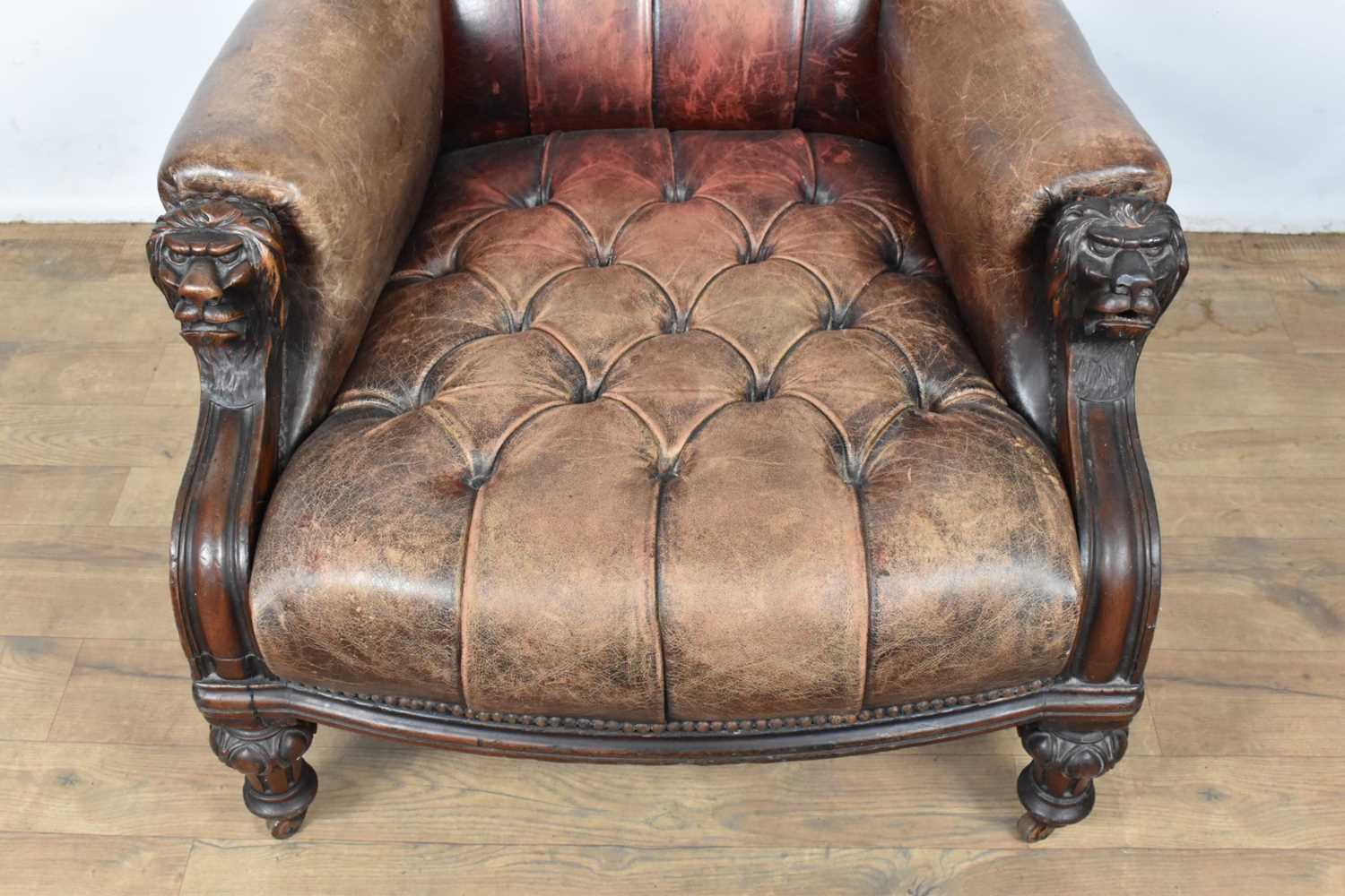 Good George IV button leather upholstered library chair - Image 3 of 6