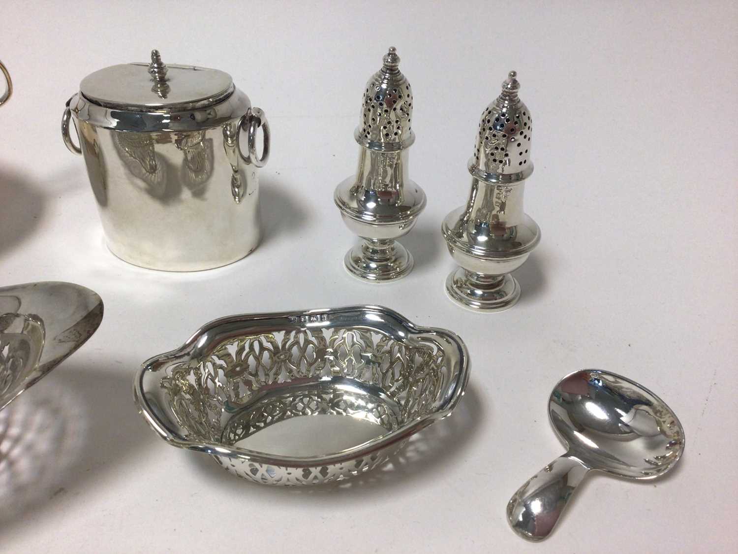 Selection of miscellaneous 19th/20th century silver - Image 5 of 7