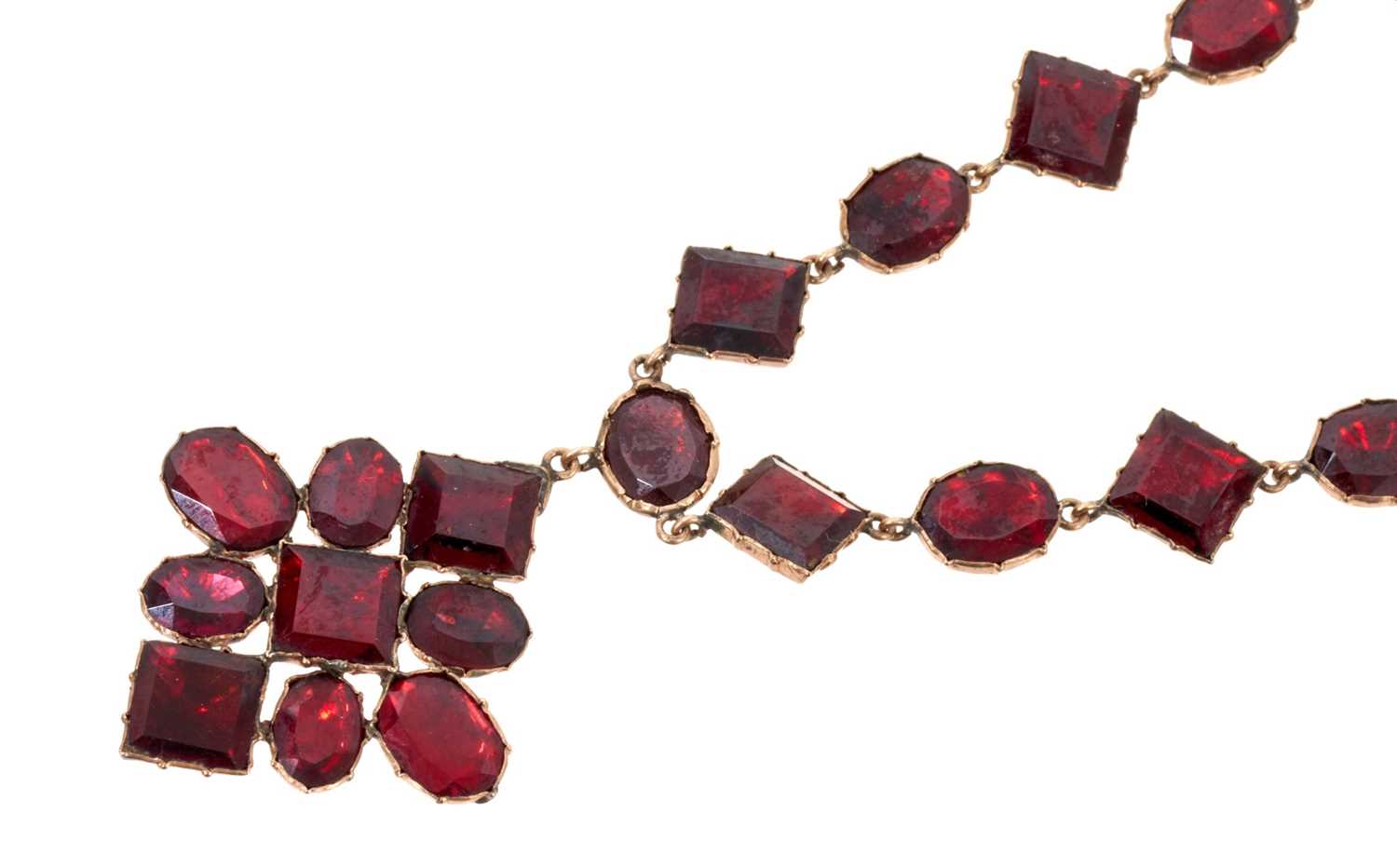Georgian garnet pendant necklace - Image 2 of 7
