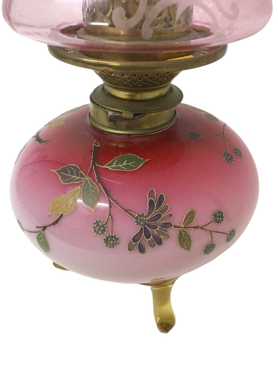 Unusual Victorian cranberry glass oil lamp - Image 2 of 7