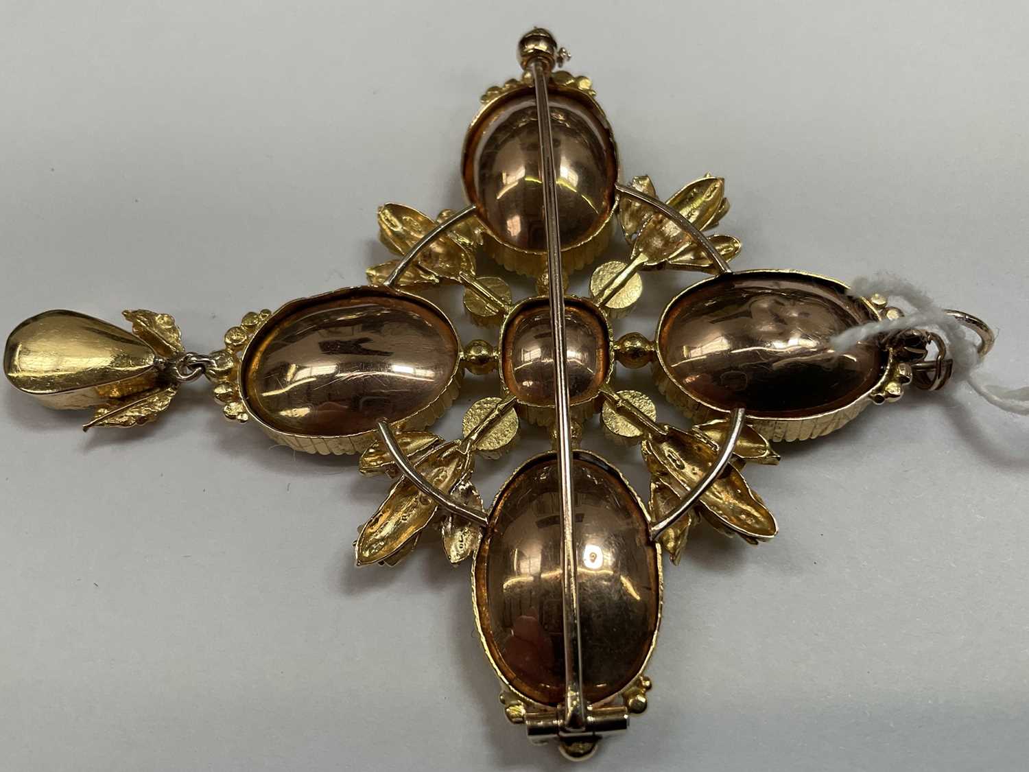 Regency-style gold and green stone pendant/brooch - Image 4 of 5