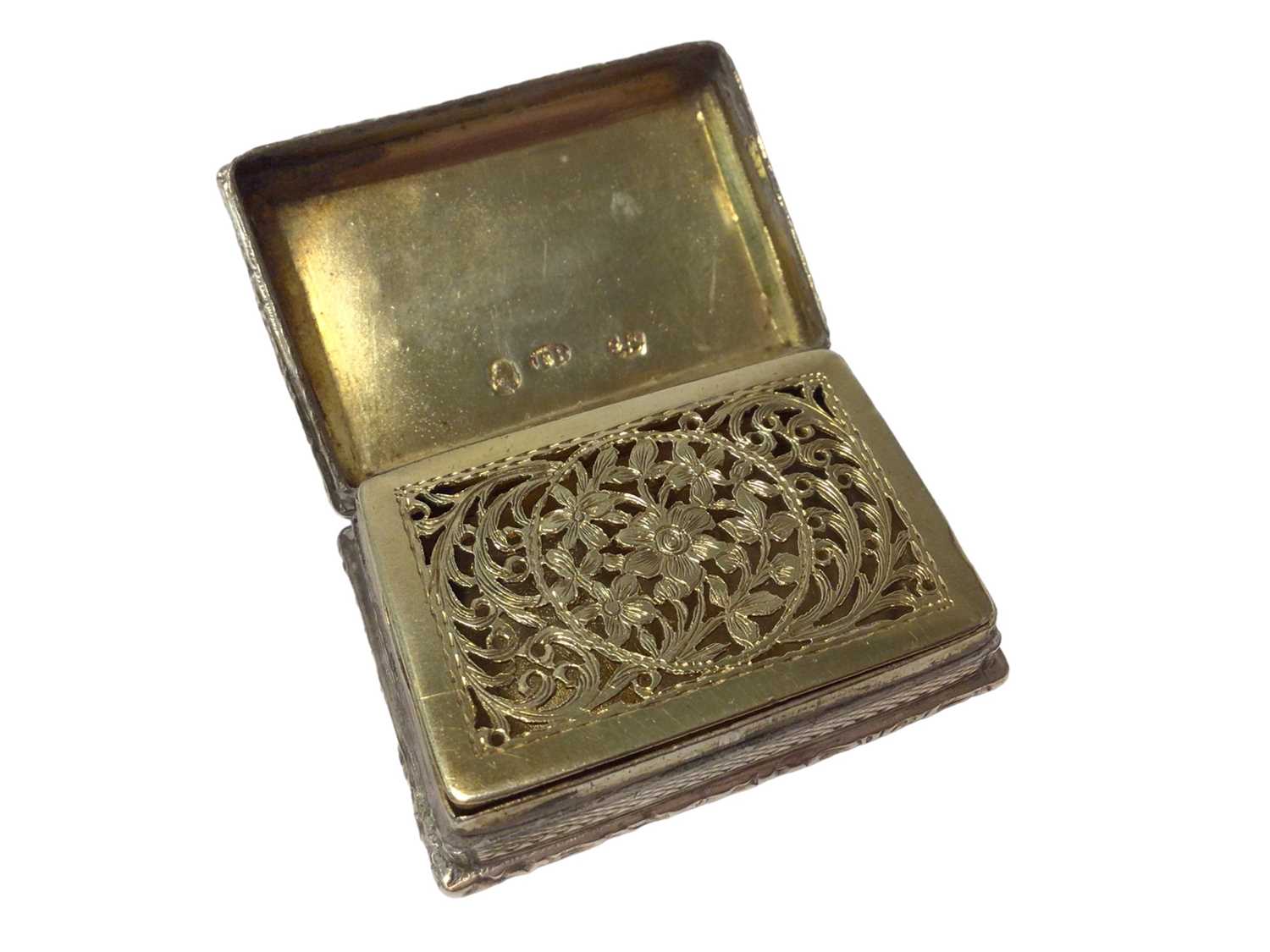 George IV silver vinaigrette of rectangular form, with engine turned decoration - Image 2 of 5