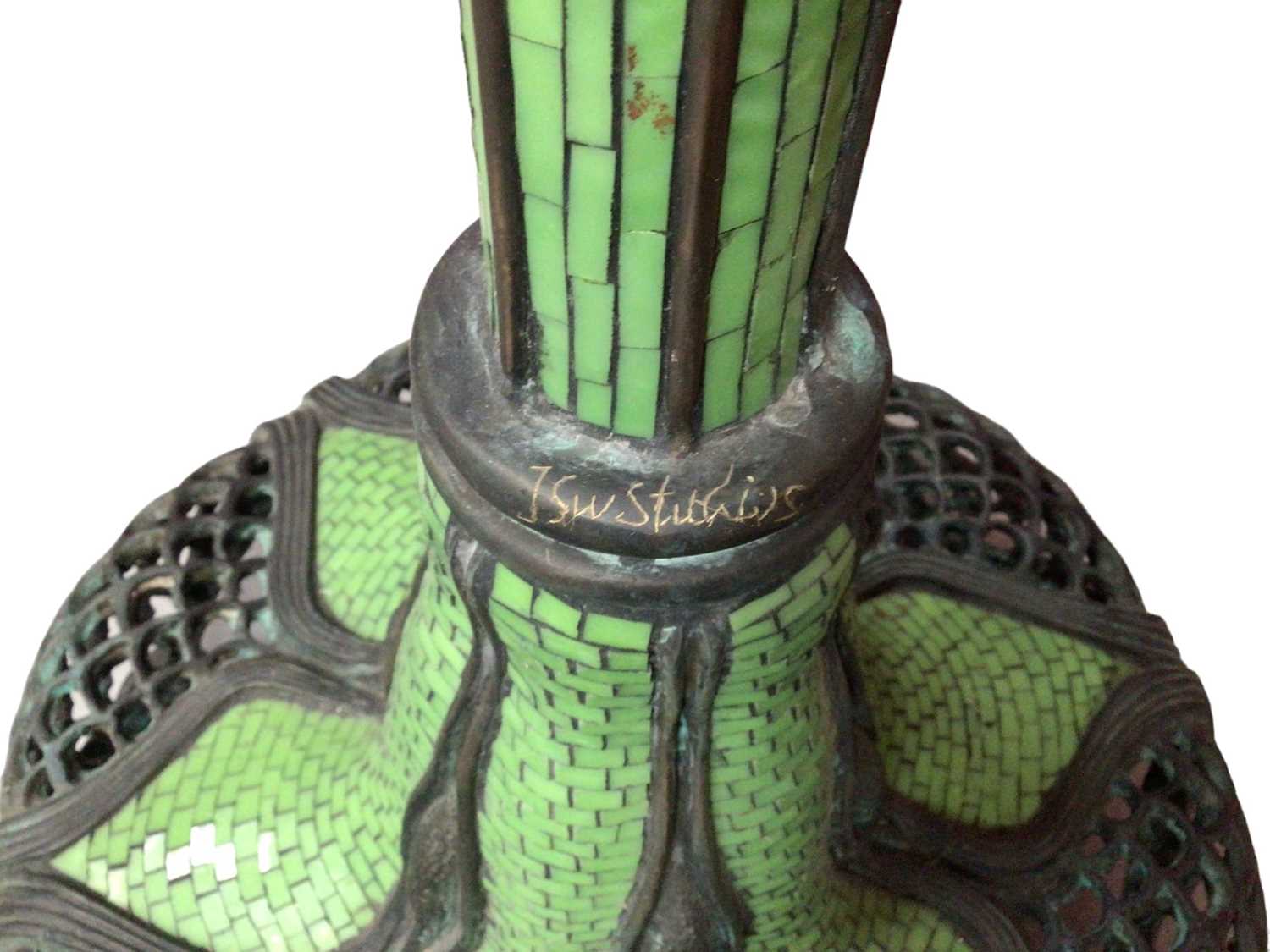 Art Deco revival standard mosaic lamp - Image 8 of 10